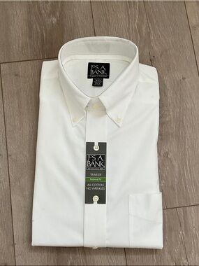 Jos. A. Bank Men's White Button-Down Traveler Shirt